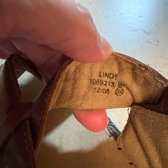 Vintage Brown Duck Head Leather Slide Sandals - Picture 6 of 6